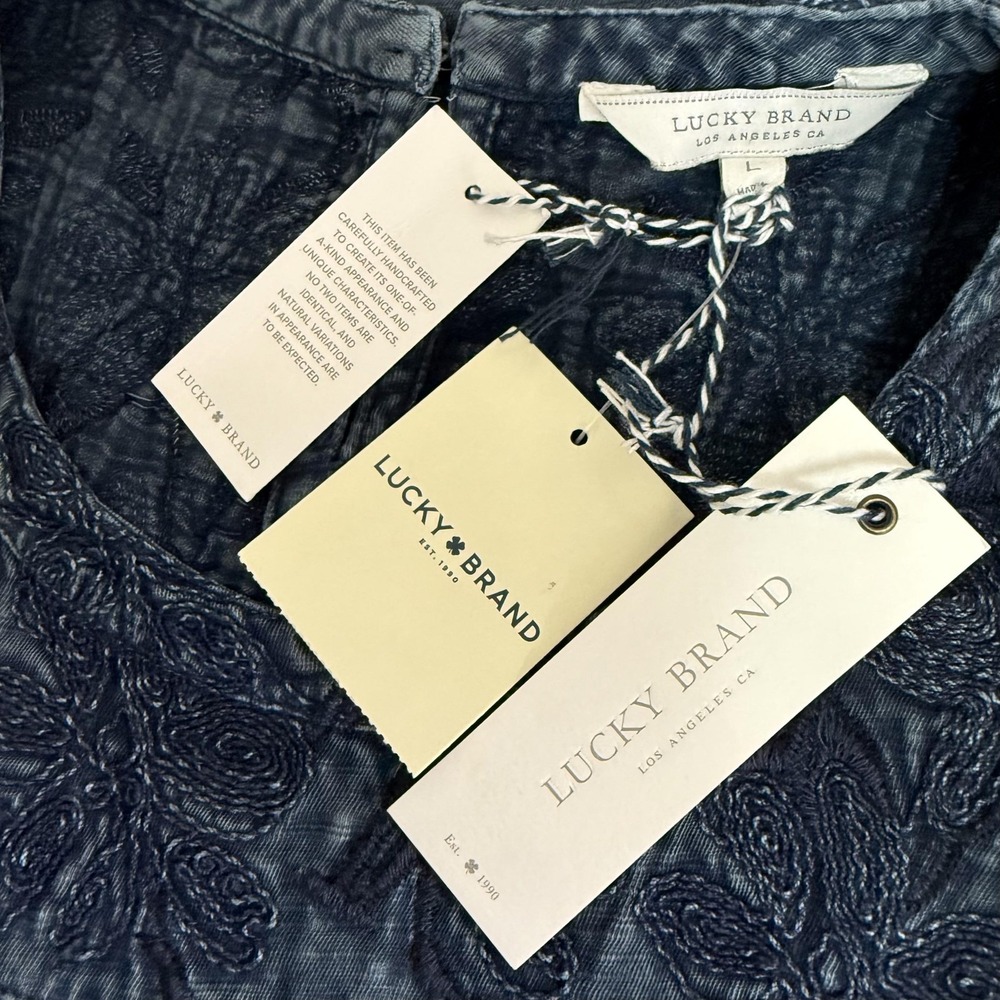 Lucky Brand Top Womens L Blue Boho Floral Embroidered Distressed Worn Look Shirt - Picture 6 of 9